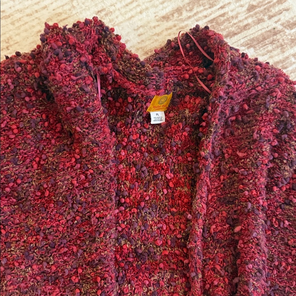 Cozy Red Ruby Rd Petite Large Sweater - Picture 2 of 7